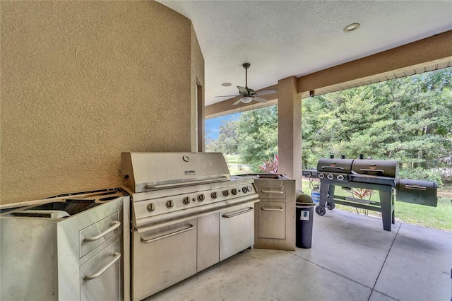 13102 Done Groven Dr, Dover, FL 33527 - view of patio featuring a ceiling fan and area for grilling
