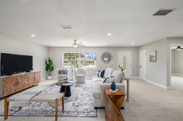 2905 Forest Cir, Seffner, FL 33584 - living room featuring a ceiling fan and recessed lighting