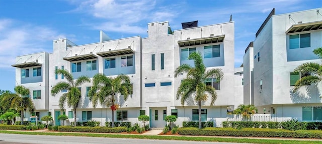 3100 W Paul Ave Unit 15, Tampa, FL 33611 - photo 1