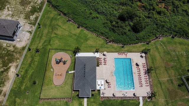 38120 Shale Stone Ct, Zephyrhills, FL 33540 - bird's eye view of a pool area