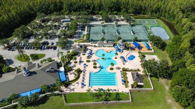 19309 Seacove Dr, Lutz, FL 33558 - photo 46