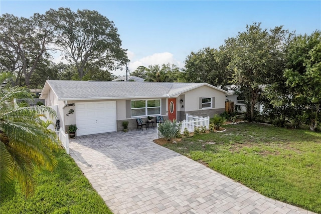 2005 Jefferson Ave, Dunedin, FL 34698 - photo 1