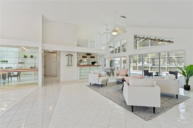 18561 Winding Oaks Blvd, Hudson, FL 34667 - lobby with high vaulted ceiling