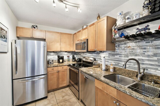 4984 Beach Dr SE Unit B, Saint Petersburg, FL 33705 - photo 8