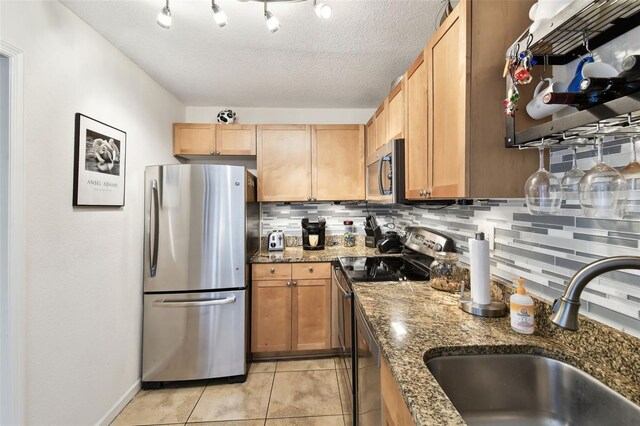 4984 Beach Dr SE Unit B, Saint Petersburg, FL 33705 - photo 9