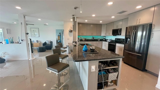 244 Mariner Dr, Tarpon Springs, FL 34689 - photo 18