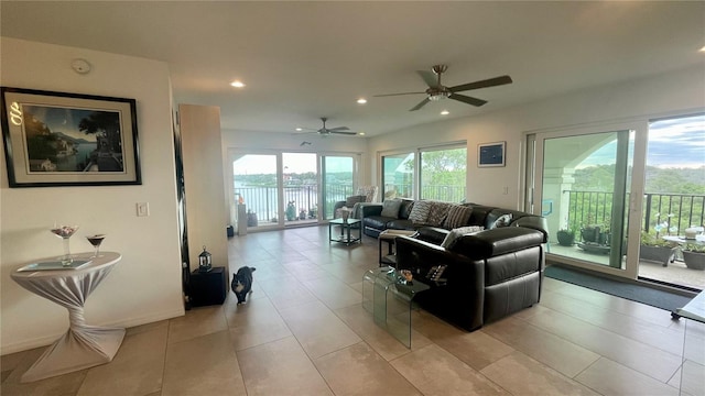 244 Mariner Dr, Tarpon Springs, FL 34689 - photo 21