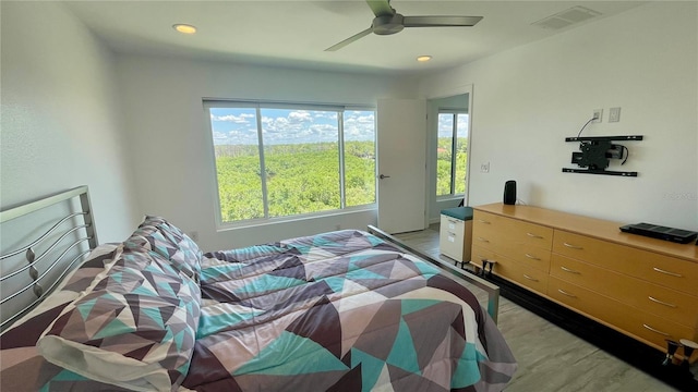 244 Mariner Dr, Tarpon Springs, FL 34689 - photo 51