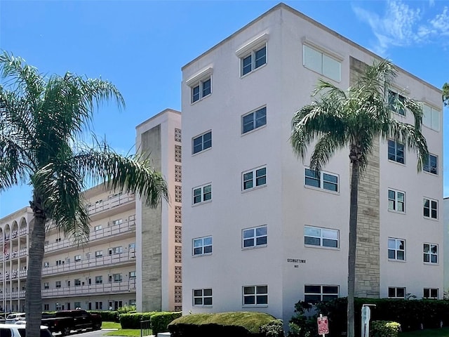 5623 80th St N Unit 406, Saint Petersburg, FL 33709 - photo 1