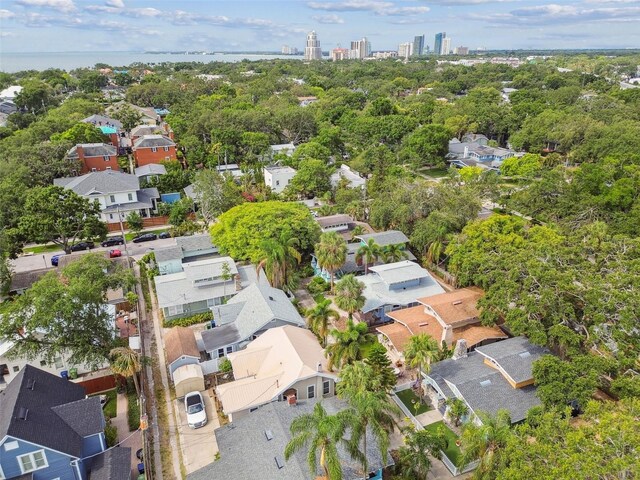 711 S Bungalow Ter, Tampa, FL 33606 - aerial view of property and surrounding area featuring nearby suburban area