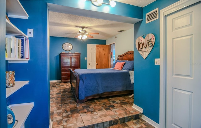 7699 92nd St, Seminole, FL 33777 - photo 23