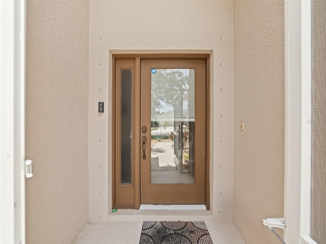 8222 Haven Harbour Way, Bradenton, FL 34212 - property entrance featuring stucco siding