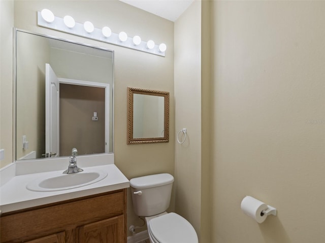 8222 Haven Harbour Way, Bradenton, FL 34212 - bathroom with toilet and vanity