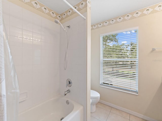 8222 Haven Harbour Way, Bradenton, FL 34212 - bathroom featuring shower / tub combo and tile patterned floors