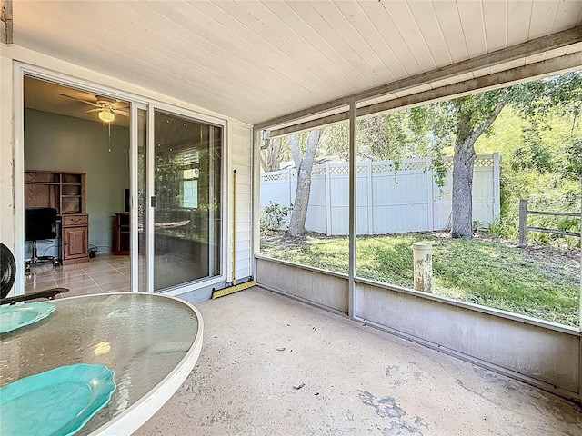 1102 Cara Dr, Largo, FL 33771 - unfurnished sunroom featuring a ceiling fan