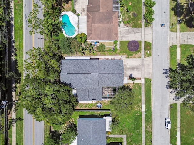 15722 Gardenside Ln, Tampa, FL 33624 - bird's eye view of a pool area