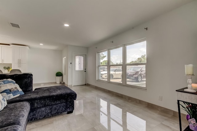 4727 Town N Country Blvd, Tampa, FL 33615 - living area featuring recessed lighting