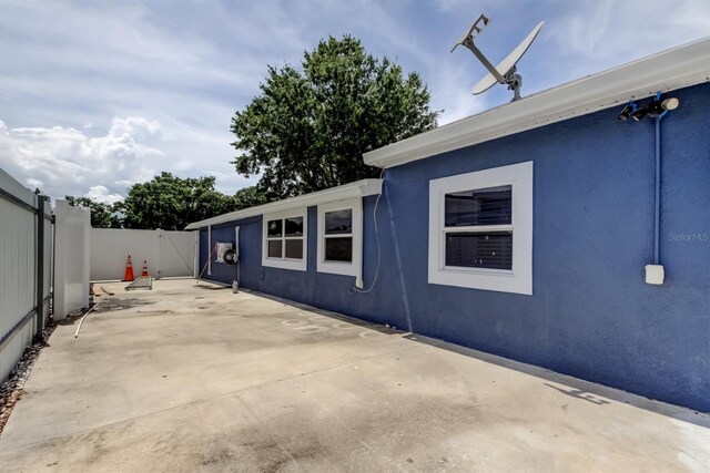 4727 Town N Country Blvd, Tampa, FL 33615 - view of patio