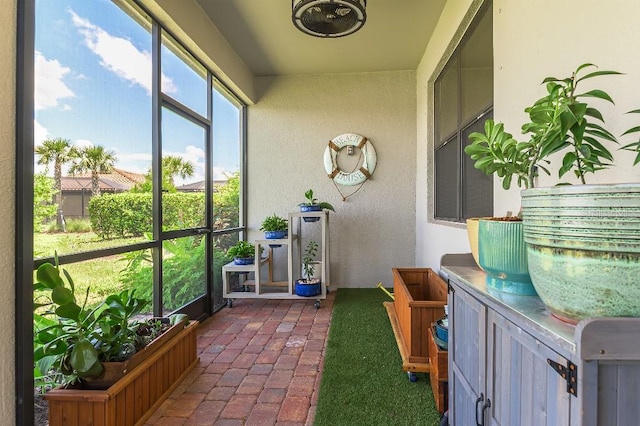 7683 Summerland Cv, Lakewood Ranch, FL 34202 - view of sunroom / solarium
