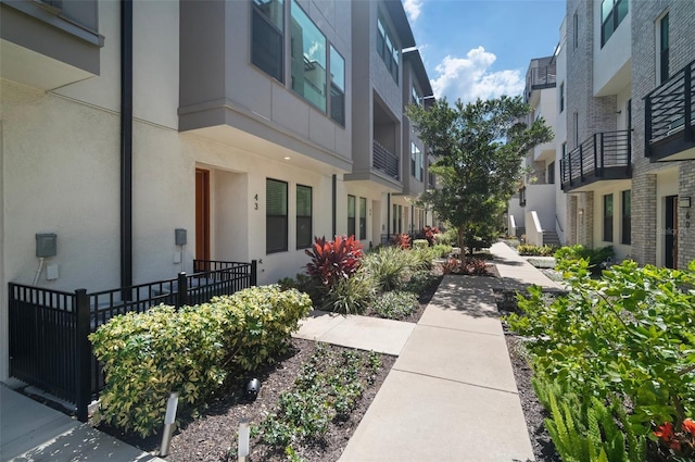 2511 N Grady Ave Unit 43, Tampa, FL 33607 - surrounding community