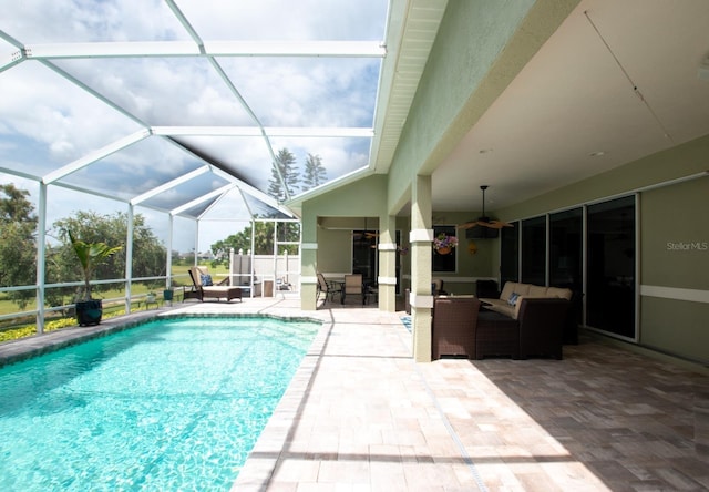 916 Bunker View Dr, Apollo Beach, FL 33572 - swimming pool with a patio, an outdoor living space, ceiling fan, and glass enclosure