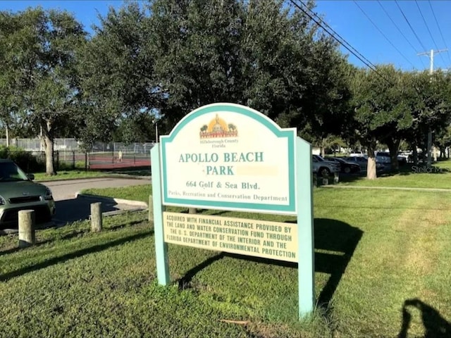 916 Bunker View Dr, Apollo Beach, FL 33572 - exterior view