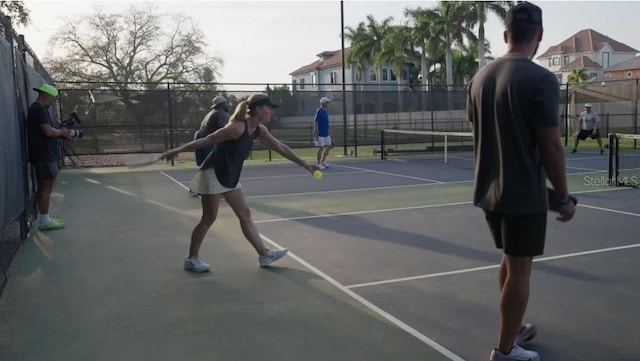 916 Bunker View Dr, Apollo Beach, FL 33572 - view of tennis court