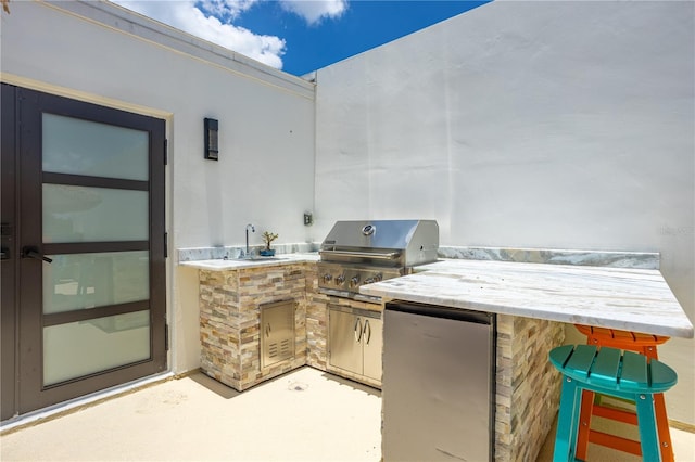 6210 64th Way N, Pinellas Park, FL 33781 - view of patio with area for grilling