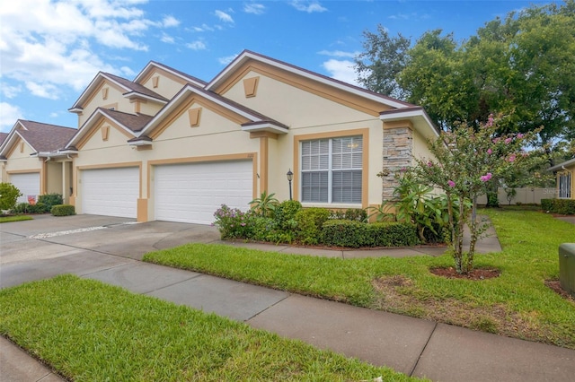 1120 Georgia Trace Ave, Valrico, FL 33596 - photo 2