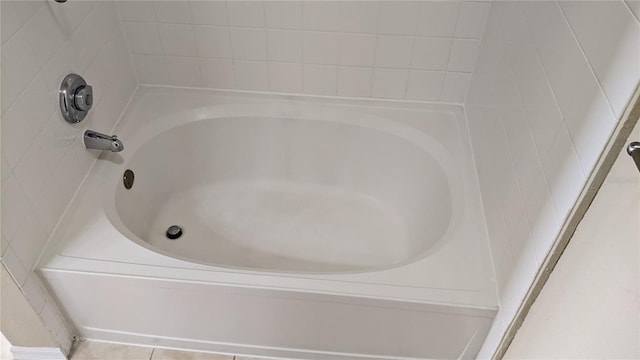 5000 Culbreath Key Way Unit 1-220, Tampa, FL 33611 - full bathroom featuring bathing tub / shower combination