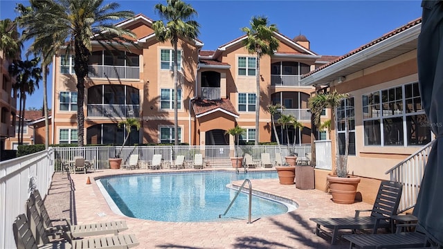 5000 Culbreath Key Way Unit 1-220, Tampa, FL 33611 - community pool featuring a patio area