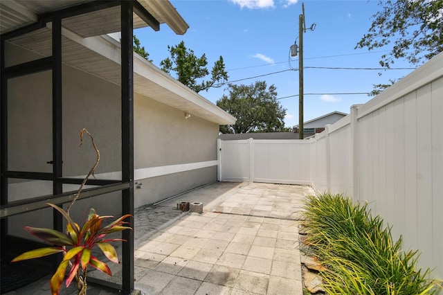 2 S Treasure Dr, Tampa, FL 33609 - photo 52