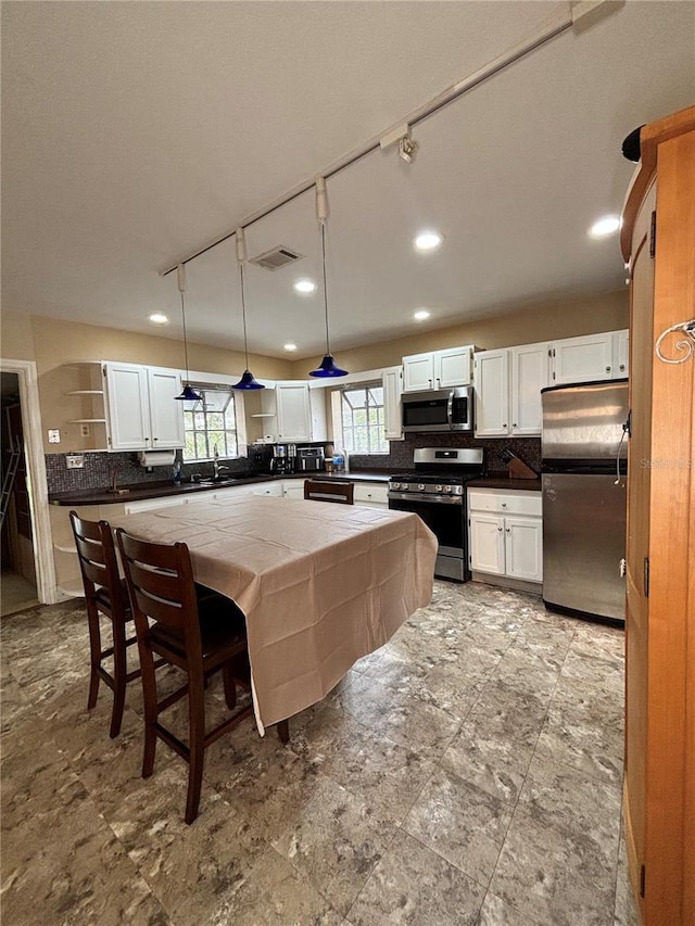 114 N Arcturas Ave, Clearwater, FL 33765 - photo 66
