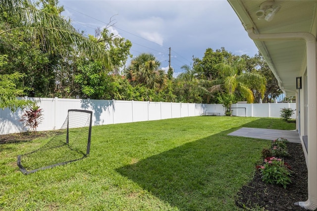 1723 Cypress Ave, Belleair, FL 33756 - view of fenced backyard
