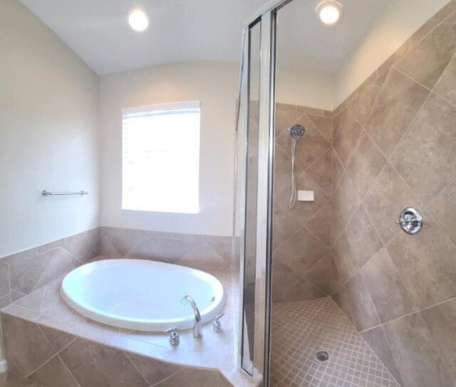 8320 Manor Club Cir Unit 4, Tampa, FL 33647 - photo 16