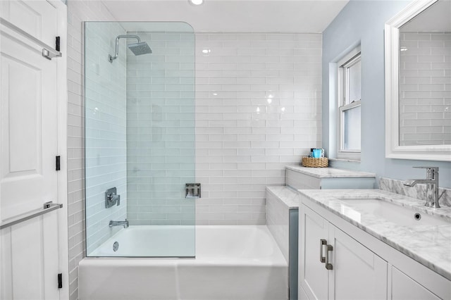 1251 Fairway Dr, Dunedin, FL 34698 - full bath featuring vanity and shower / washtub combination