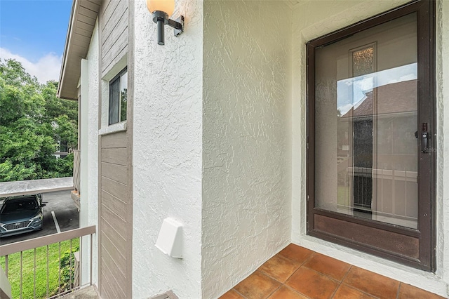 2368 Flanders Way Unit D, Safety Harbor, FL 34695 - entrance to property with stucco siding