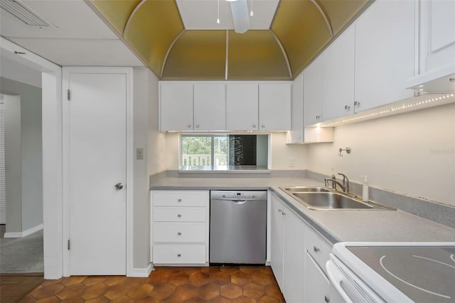 1200 N Shore Dr NE Unit 205, Saint Petersburg, FL 33701 - photo 6