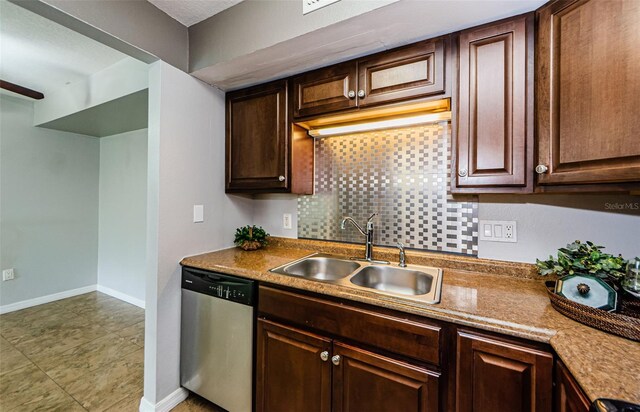 2690 Coral Landings Blvd Unit 122, Palm Harbor, FL 34684 - photo 16