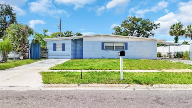 1840 Cadillac Cir, Tampa, FL 33619 - photo 1