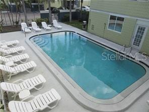 1301 S Howard Ave Unit C4, Tampa, FL 33606 - community pool with a patio area