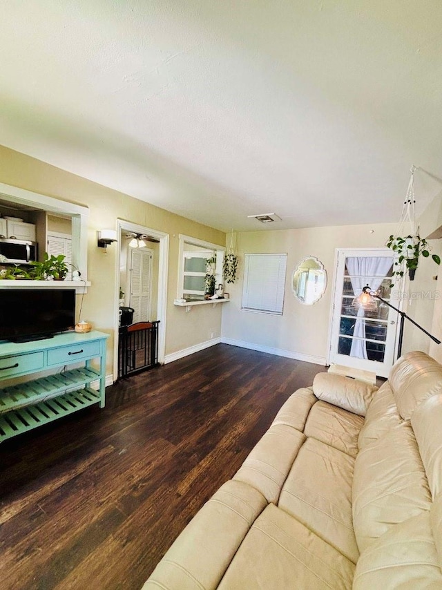 3135 33rd Ave N, Saint Petersburg, FL 33713 - photo 7