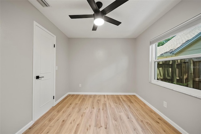 4639 Cabbage Palm Dr, Valrico, FL 33596 - spare room with light wood-style floors and a ceiling fan