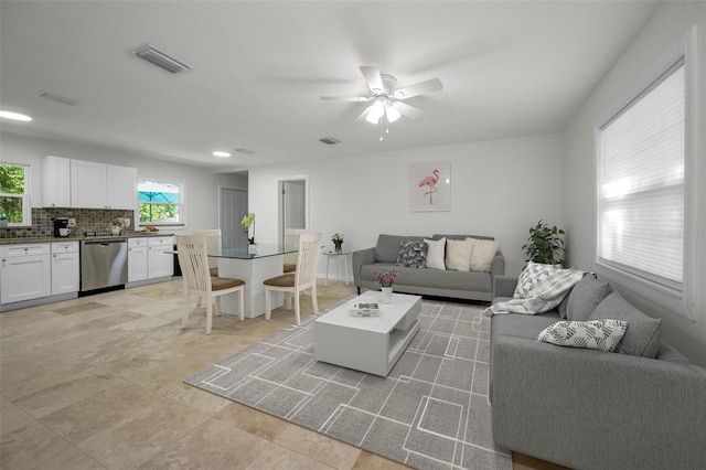 2121 Dodge St, Clearwater, FL 33760 - photo 7