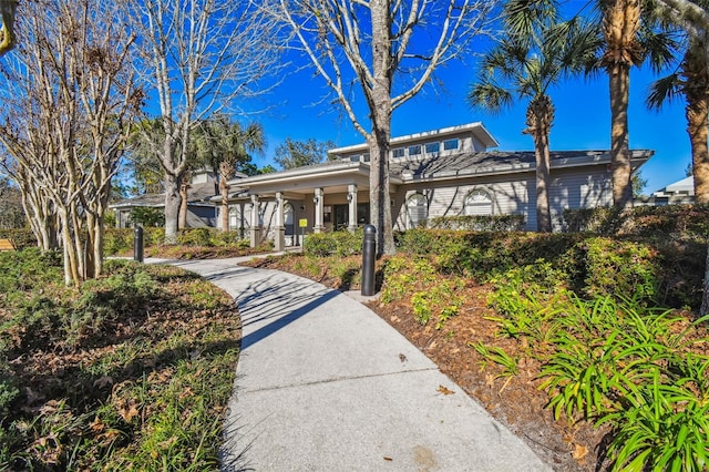 4119 Autumn Amber Dr, Spring Hill, FL 34609 - view of front of home with a porch
