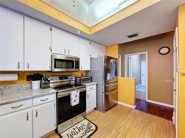 22804 Willow Lakes Dr, Lutz, FL 33549 - photo 20