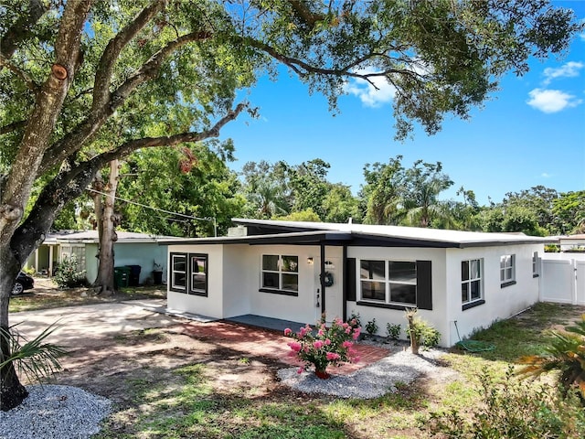 4112 W Lawn Ave, Tampa, FL 33611 - photo 3
