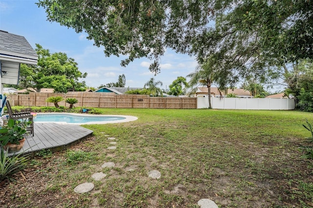 1810 Orange Hill Dr, Brandon, FL 33510 - fenced backyard with a deck