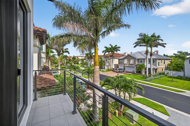 131 Forest Hills Dr, Redington Shores, FL 33708 - balcony featuring a residential view