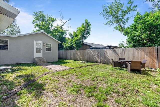 4460 67th St N, Saint Petersburg, FL 33709 - fenced backyard featuring entry steps